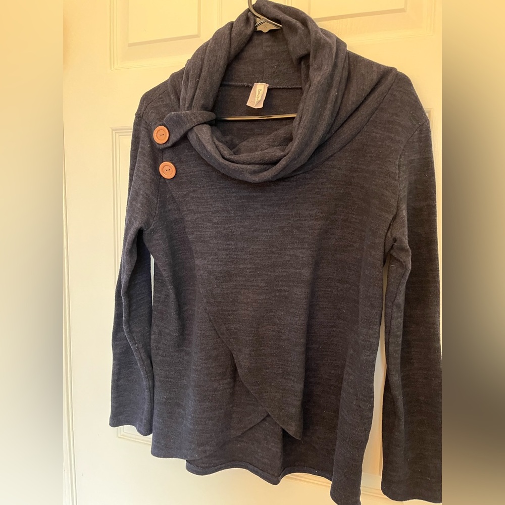 Nursing sweater